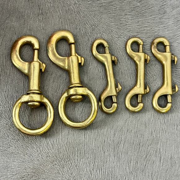 Vintage Solid Brass Hardware 2 Swivel Snap Hooks & 3 Double-Ended Bolt Snap - Picture 1 of 4